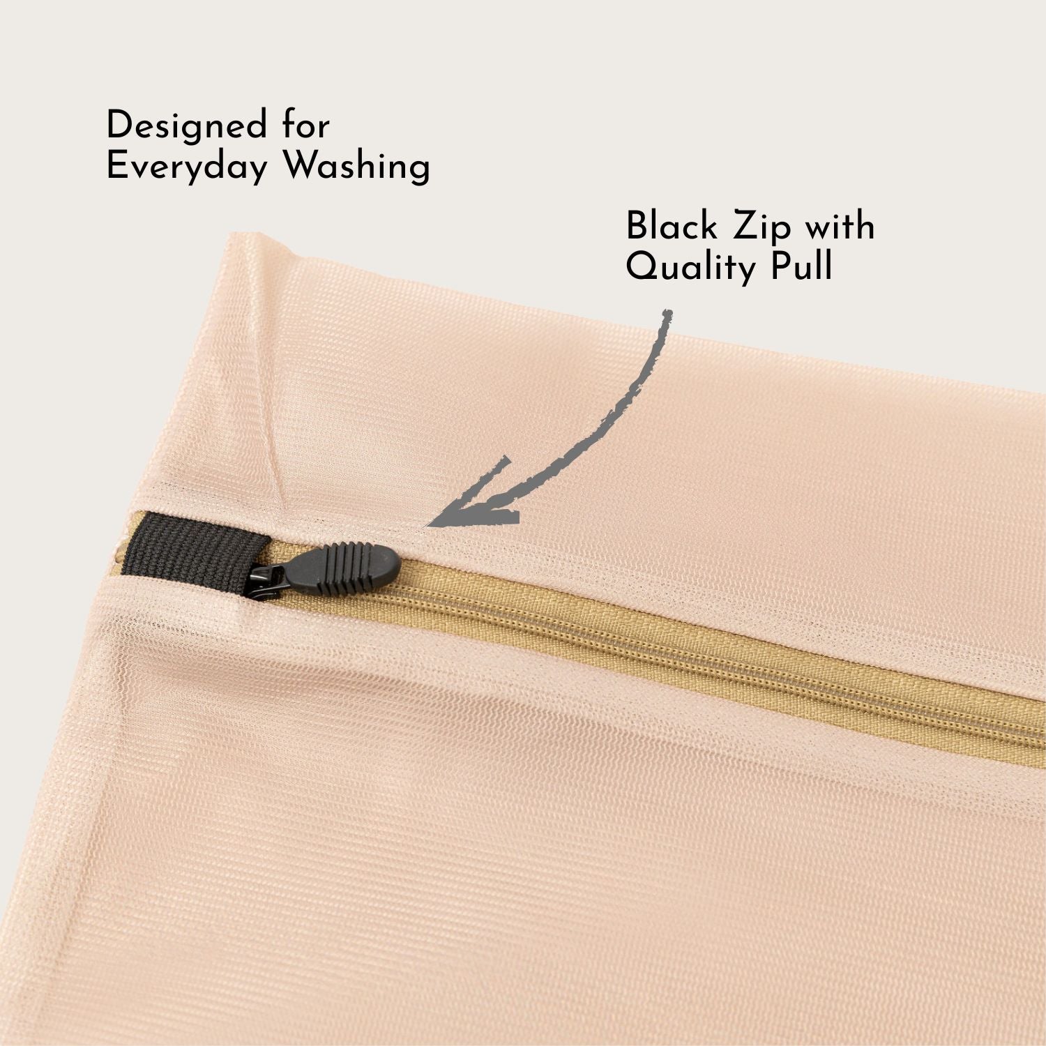 Close-up of black zipper and quality pull on Lyvora Laundry Care Bag